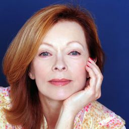 法蘭施費沙 飾演 Annunciata