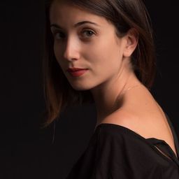 Claudia Gusmano 飾演 Ninetta Bagarella