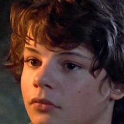 Jason Presson - Busted演員 飾演Baker #1