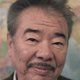 Archimed Iskakov 飾演 Archimed