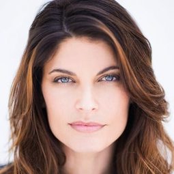 Zoe Ventoura - 非禮勿視演員 飾演Eyeless Women