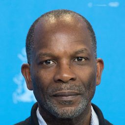 Alex Descas - 房子演員 飾演