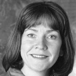 Hanna María Karlsdóttir - 雷克雅未克鯨魚大屠殺演員 飾演Signy