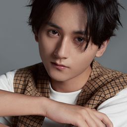 紀李 飾演 Zhou Mufeng