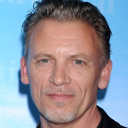 卡倫‧基夫‧雷尼 - Curtis's Charm演員 飾演Jim