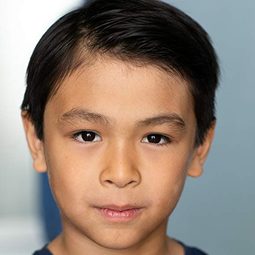 Lucian Perez 飾演 Snips Stone (voice)