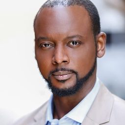 Richard Leacock 飾演 
