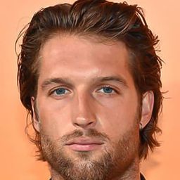 札克·史坦納 - 超級型演員 飾演Ken