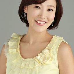 Kim Bo-young-II 飾演 Mi-ri's (voice)