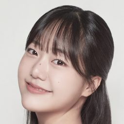 樸書鏡 飾演 Ye-jin