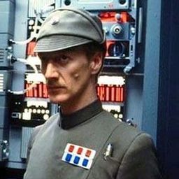 John Dicks 飾演 Penfield