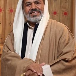 Abdul Aziz Al Mubadala 飾演 