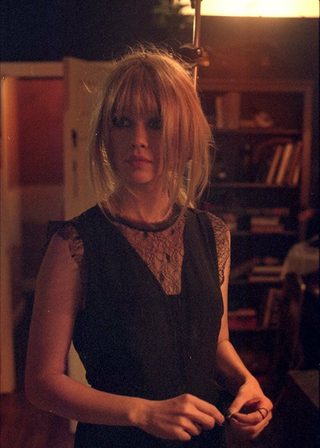 《Home Is Where Your Heart Aches》電影海報