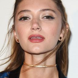 Isabella Brenza 飾演 Christina