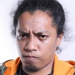 亞利·克利丁 飾演 Mr. Toro