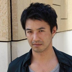 結城貴史 飾演 Dakutari