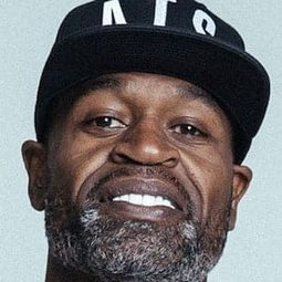 Stephen Jackson 飾演 Self - Indiana Pacers