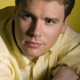 Benjamin Hulett 飾演 Abner/High Priest/Amalekite/Doeg