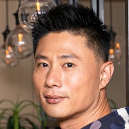 彭康育 - 一個字頭的誕生演員 飾演