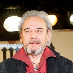 村田 秀雄 - 真夜中のスーパーカー演員 飾演