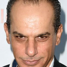 沙德·法拉傑 飾演 Seyyed Hamza