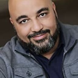 Will Leon - 我的豪爸爸演員 飾演Club Patron