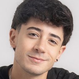 Kevsho 飾演 Félix