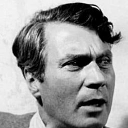 Fernando Wagner - 江湖女間諜演員 飾演Father of Maria I