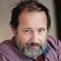 Michal Gulyáš - 傲嬌公主的奇幻冒險演員 飾演Sadař (voice)