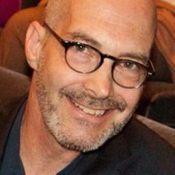 Douglas Wood - Twinkle Toes編劇