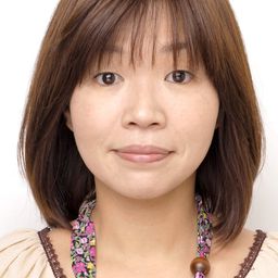 大久保佳代子 飾演 Chigusa Hosoya