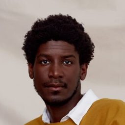 Labrinth 飾演 Self