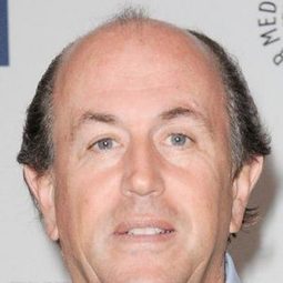 John Davis 飾演 Self