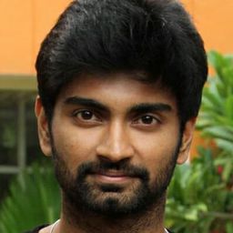 Atharvaa Murali 飾演 Chinnadurai