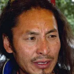 Gurgon Kyap 飾演 Karma