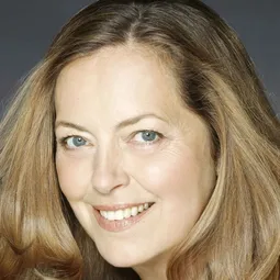 葛麗泰·史卡琦 - I Told You So演員 飾演Frances