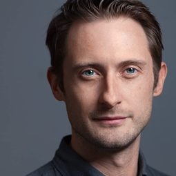 Brandon Bales - 豁出去清單演員 飾演Agent Styles