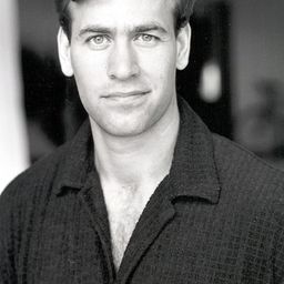 Vince Murdocco - The Barber演員 飾演Agent Rayner