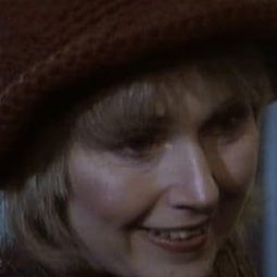 Maggie Henderson 飾演 Margaret