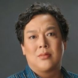 約翰·拉普斯 - Call Me Mother演員 飾演Mama M