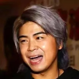 阮民安 - 保持通話演員 飾演Patient at the Hospital