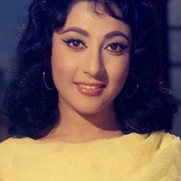 Mala Sinha 飾演 Chabeli