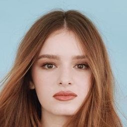 Isabelle Kusman - 大都會演員 飾演Claudine Pulcher