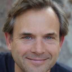 史蒂芬·梅勒 飾演 Client #1