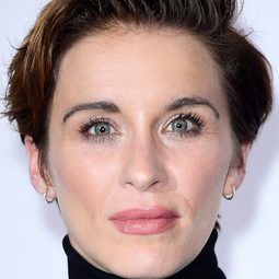 薇琪・麥克魯爾 - 羅密歐·布拉斯的房間演員 飾演Ladine Brass