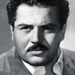 Folco Lulli 飾演 Avv. Montani