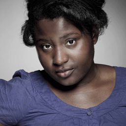 蘇珊·沃高瑪 - 中間人 2演員 飾演Della