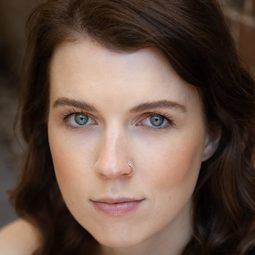 Madeleine Wilson - 特技狂人演員 飾演Metalstorm AD