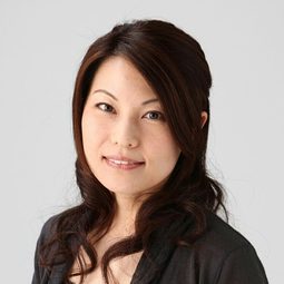 木村 亜希子 飾演 