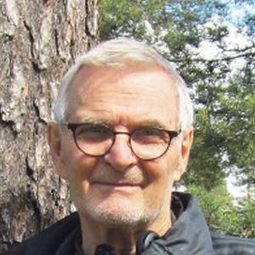 Juhani Niemelä 飾演 Nieminen